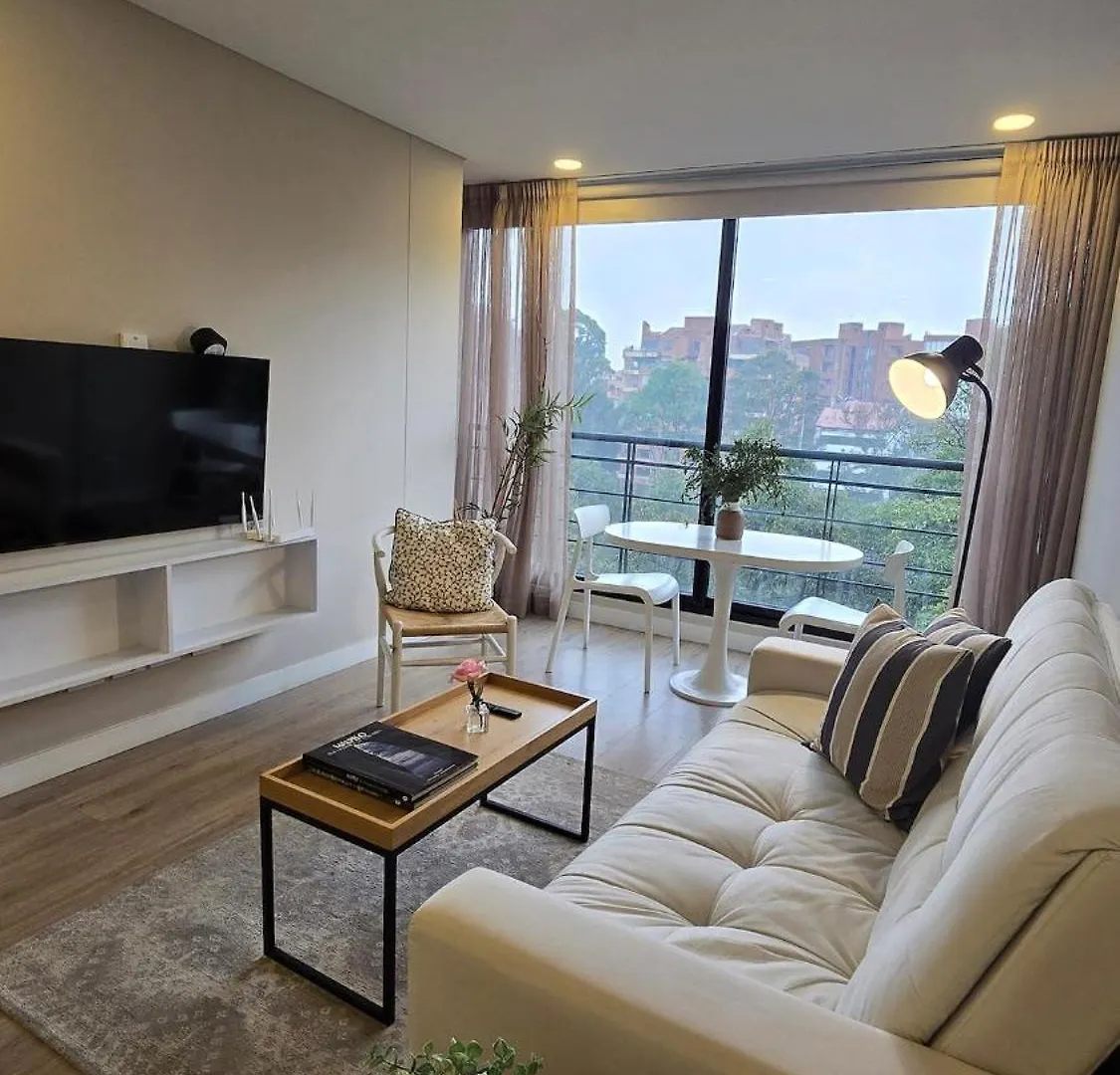 Elegant 2-Bedroom Loft 604 With Stunning Park View Bogota Apartment